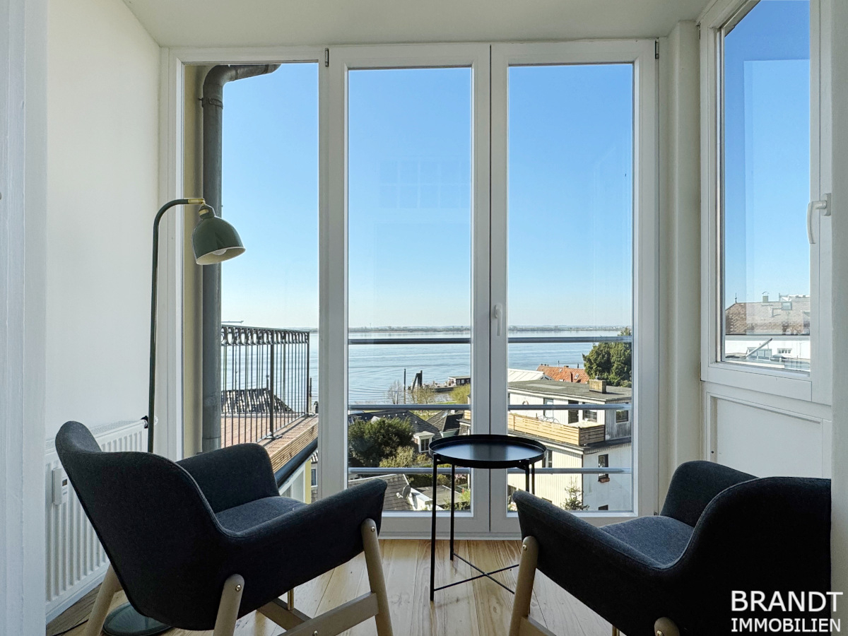 Die Elbe immer im Blick! 4,5 Zi.- Whg. mit gr. Terrasse und 2 Balkonen in Hamburg- Blankenese - Foto 2