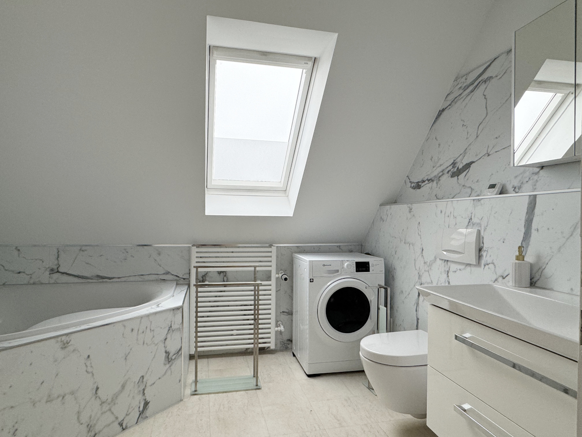 ERSTBEZUG nach Sanierung. Modern/neu möblierte 3-Zi.-Whg. in einem 2-Familien-Haus - HH-Poppenbüttel - Foto 5