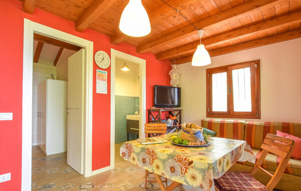 isp268_living_03
