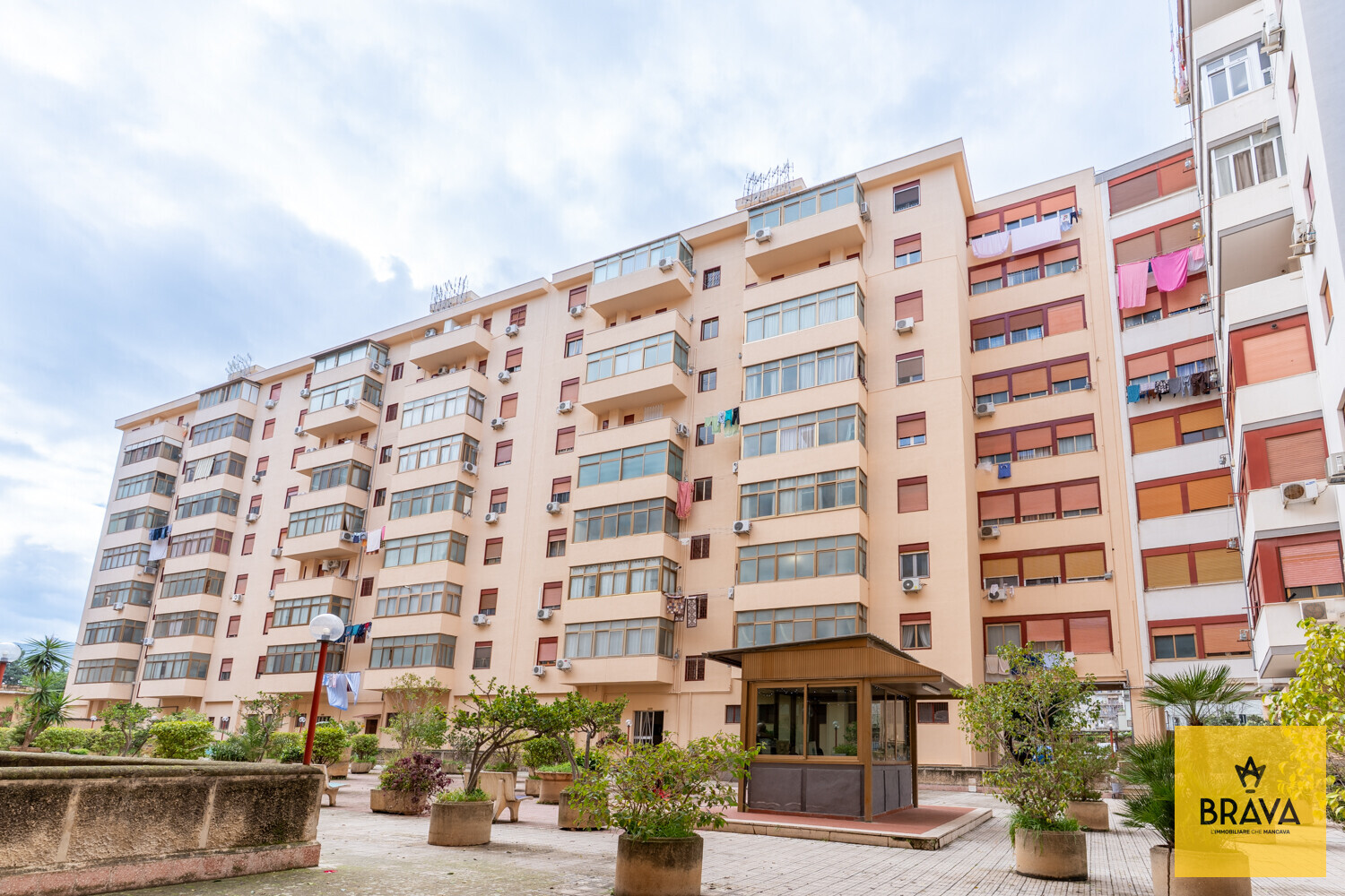 A.L.C. Via Eugenio L'Emiro 23-38