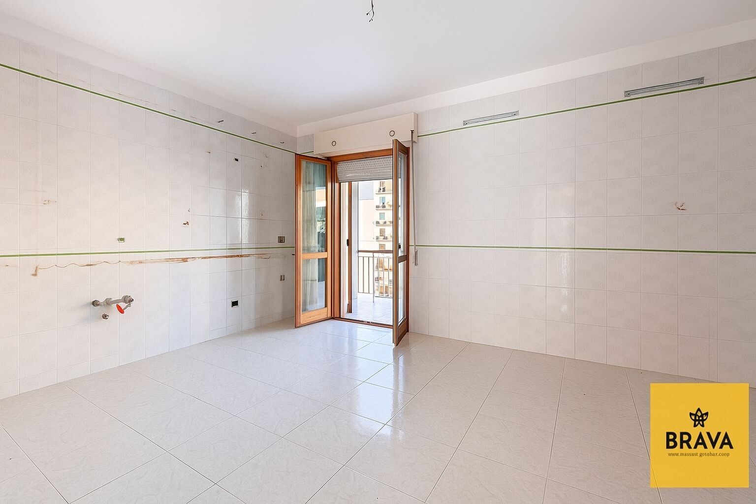 8d4fd42c-ba92-4952-a8eb-a493312826ce-_1_