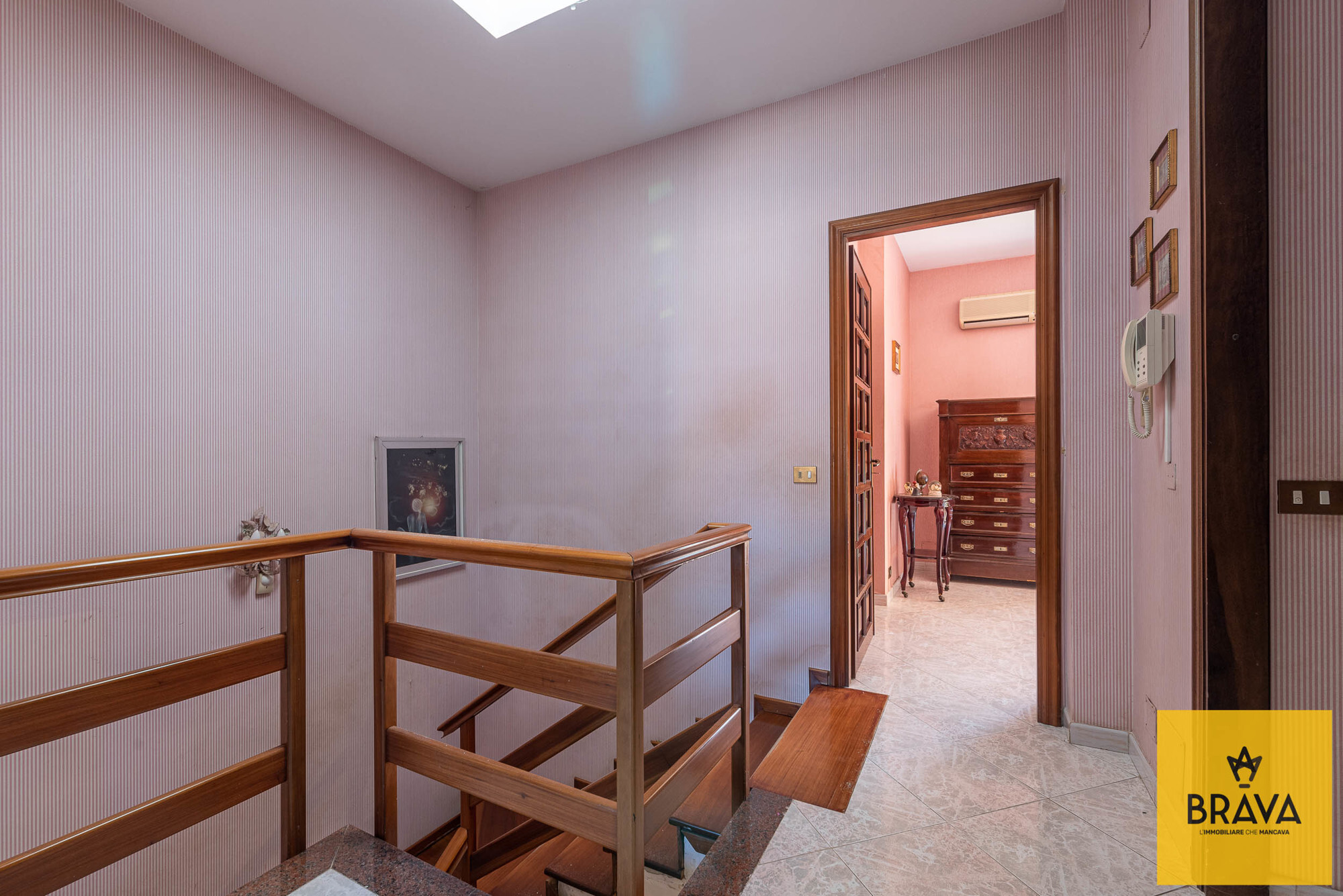 MAB 2025 - via nettuno 45 BR logo-25