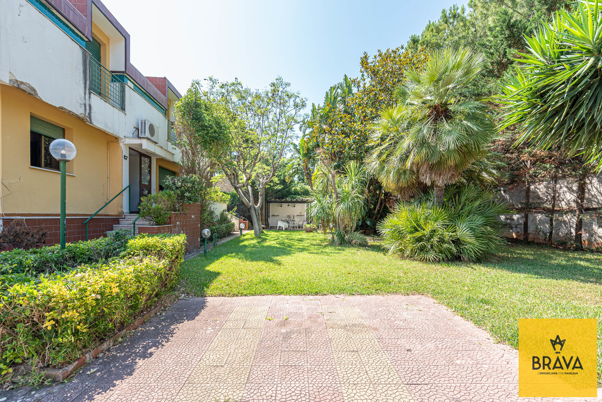 MAB 2025 - via nettuno 45 BR logo-3