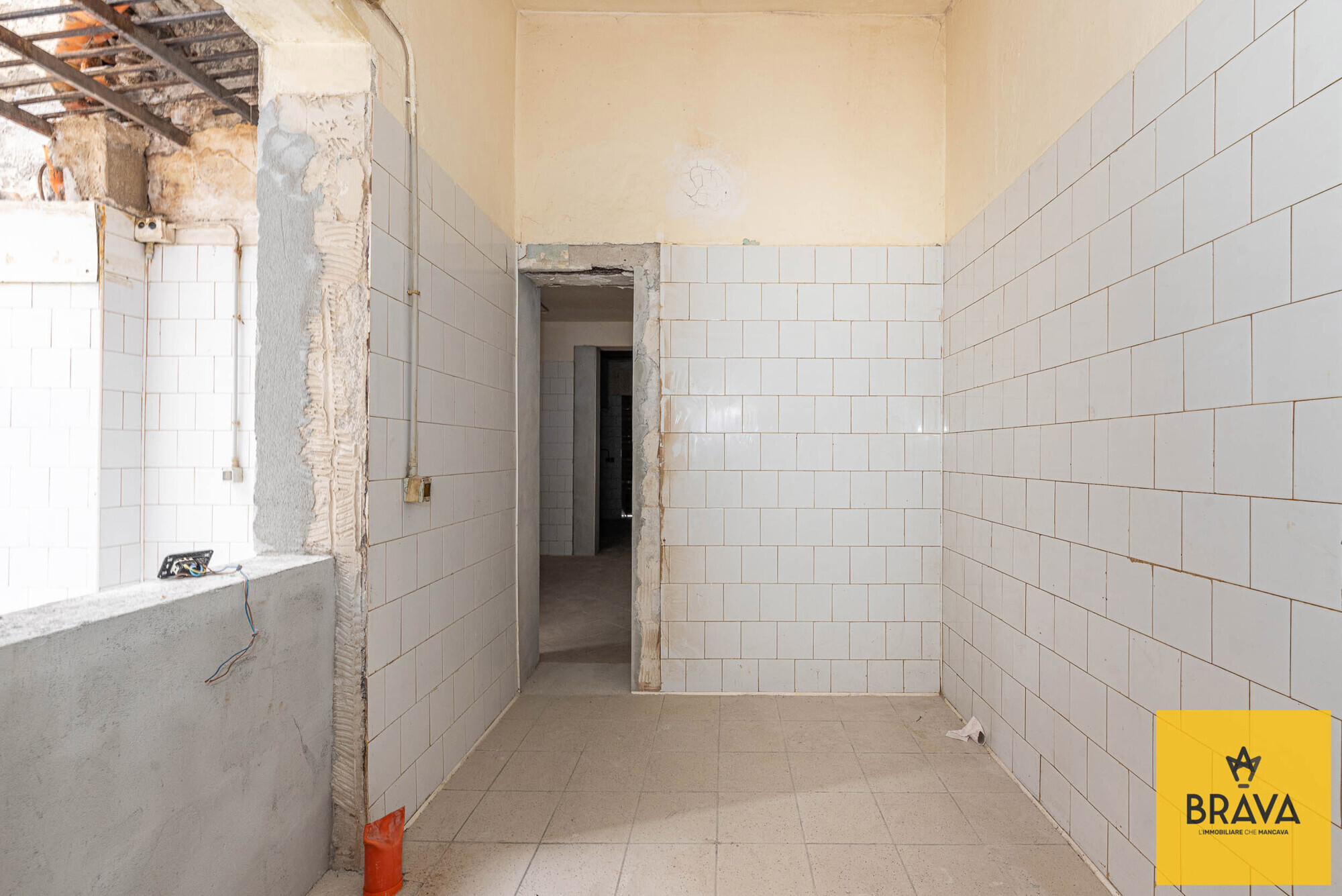 MAB 2025 - corso tukory 2008-212 BR LOGO-27B