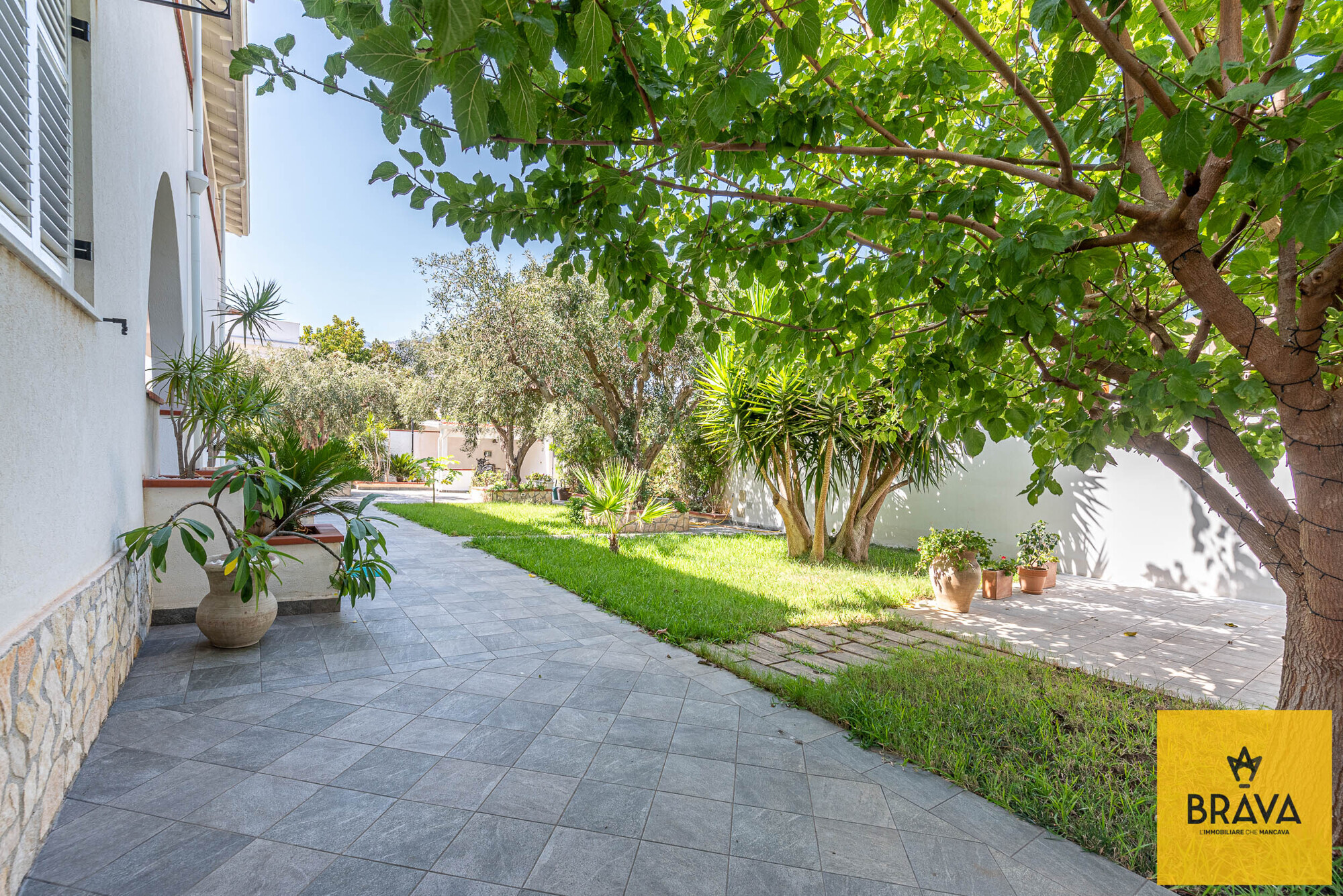 MAB 2025 - via antigone 74 BR-13