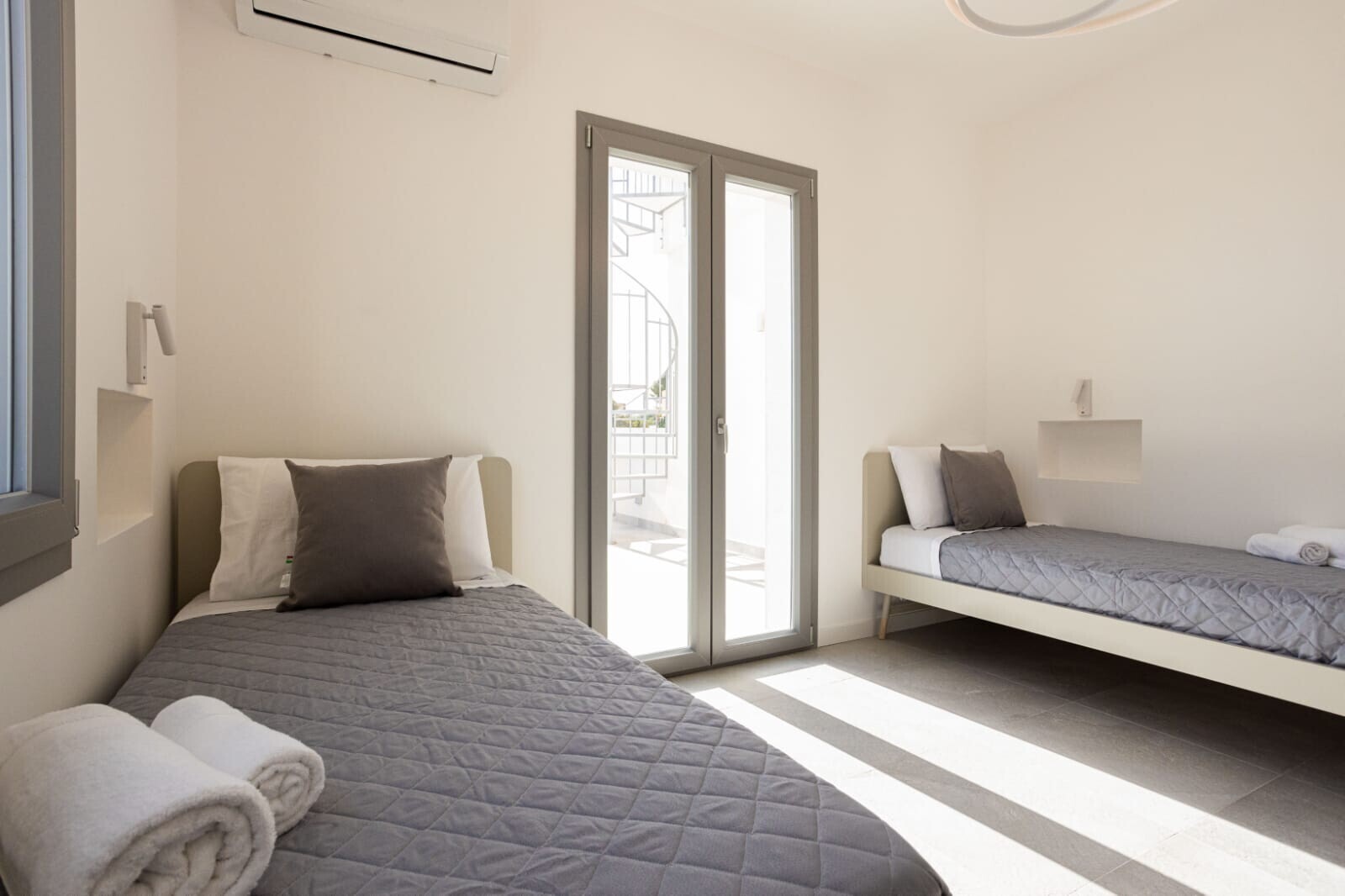 79e6cf75-2691-47f1-94bb-367a2ceb90a0