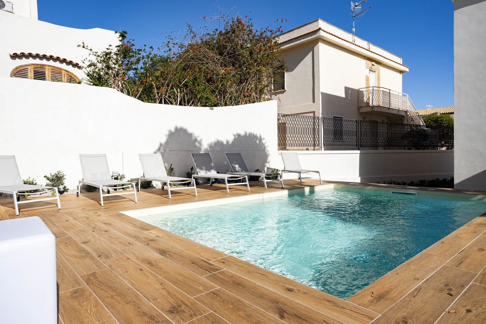 ed364256-9321-4996-9ad1-97f1adf0ae26