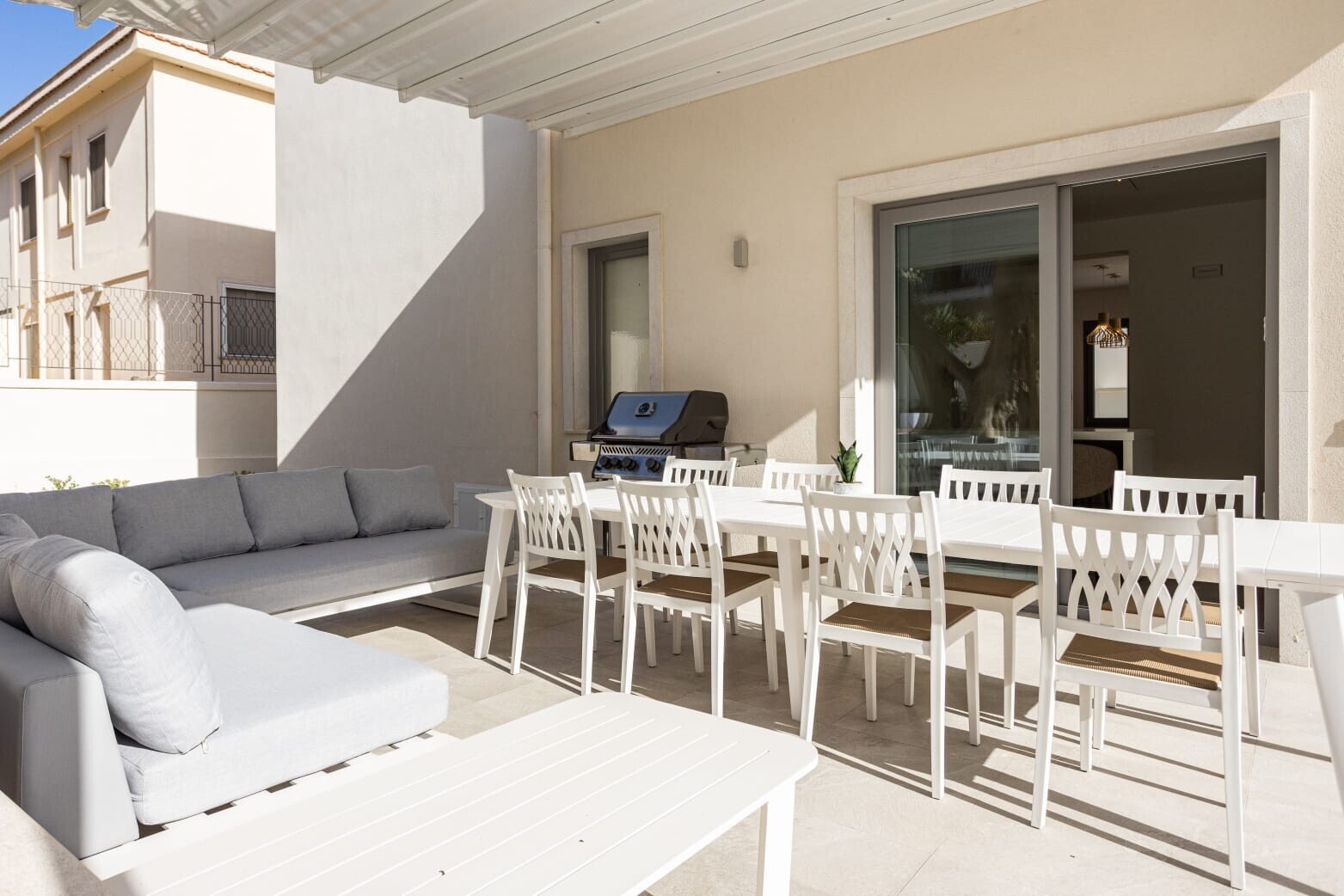 4297ec62-308b-42e0-b923-4e7d26f8d269