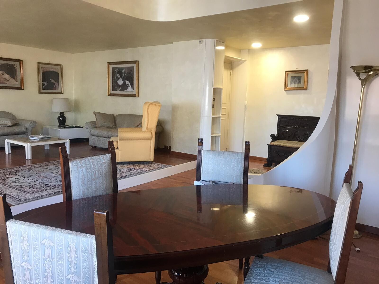 WhatsApp Image 2025-09-18 at 17.00.17 (1)