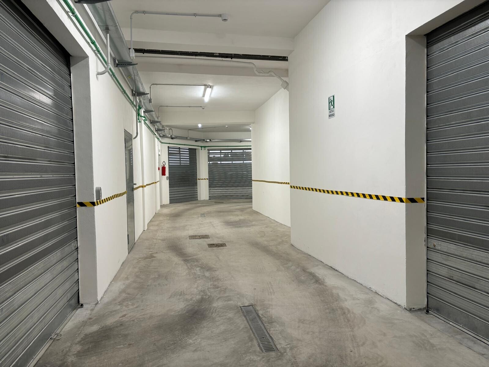 7d271f57-3a54-402f-83c2-c3bf756b994c