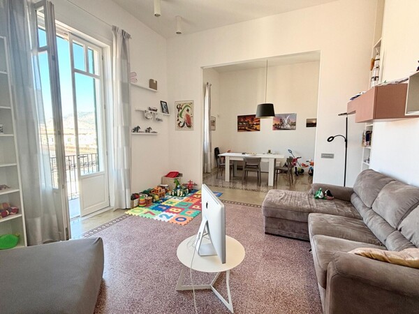 57750914-8777-46d0-825e-b125f66224bc