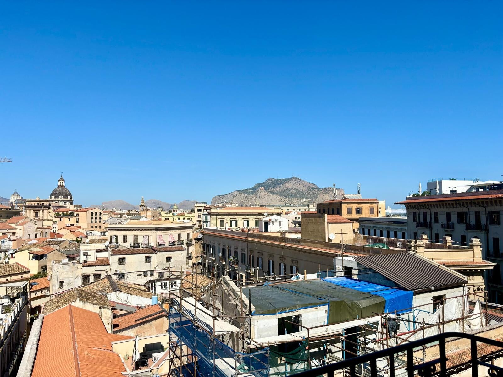 0d9f28d4-5f0d-4307-80e5-c26c5cc06bda