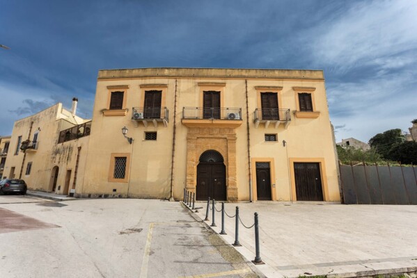 2fdaddd7-4d44-433c-90fa-47274578ae55