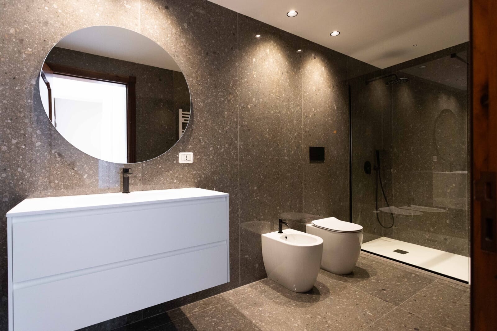 d2260f19-e419-42b8-9ce6-2bcaa605416c