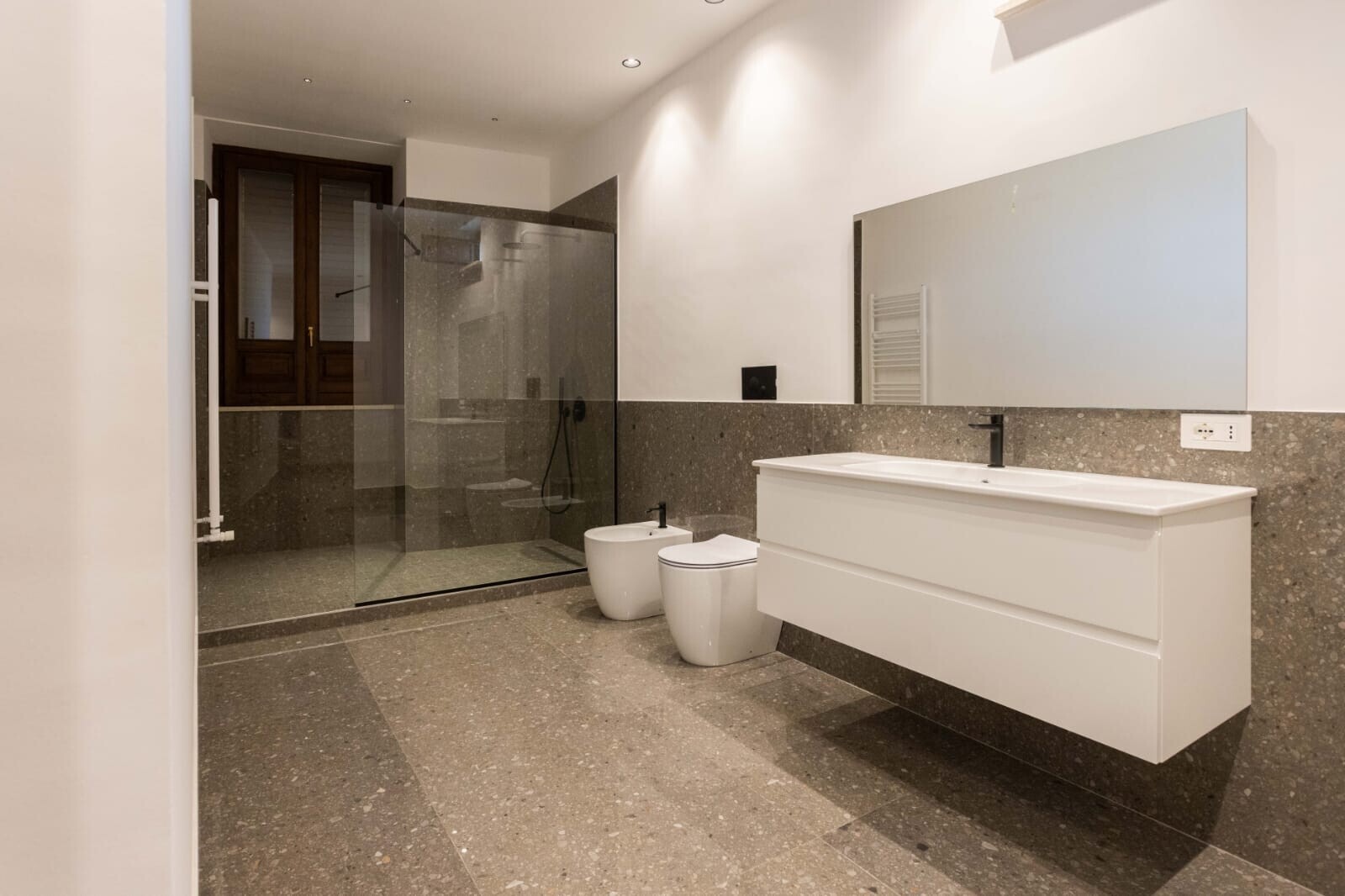 9dab7b62-3032-4c6a-baa0-411fdde3ffda