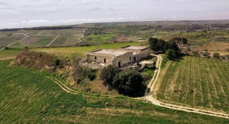 a0b62f23-5977-489d-b591-2579bef6730c