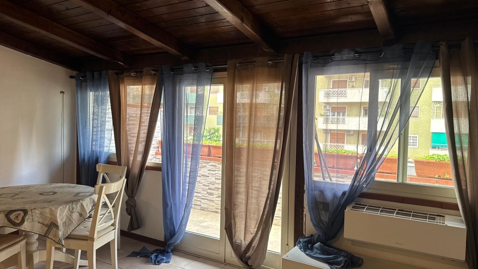 ac4d24a1-da2f-4bc2-b833-b156a0de50ea