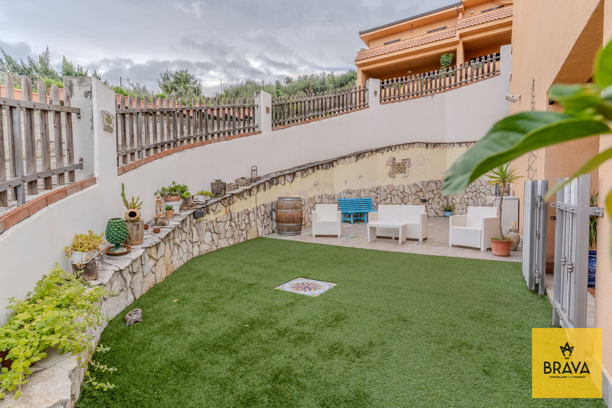 L.A.C. Via Baracca, 144-08