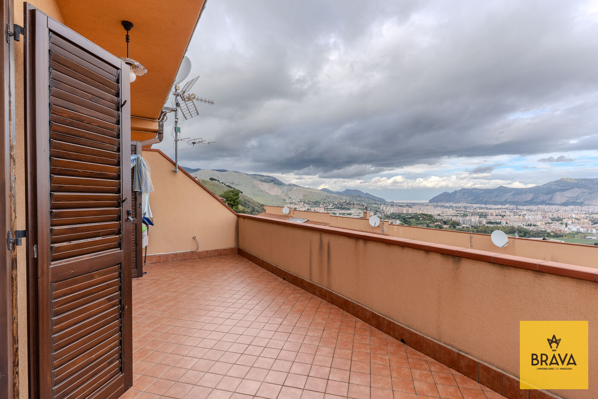 L.A.C. Via Baracca, 144-50