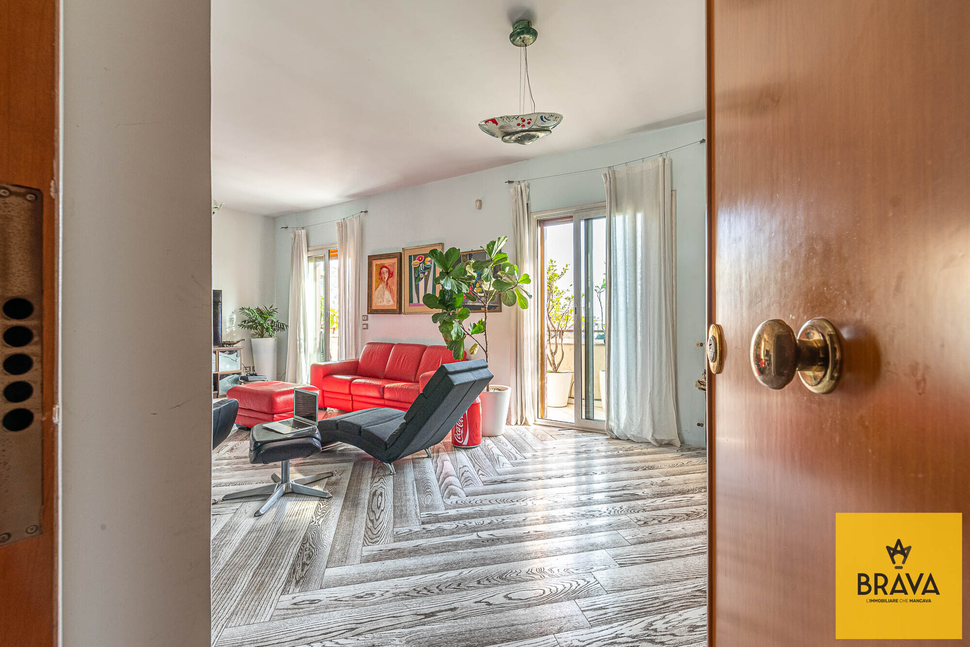 MAB 2025 - via remo sandron 61 BR logo-33