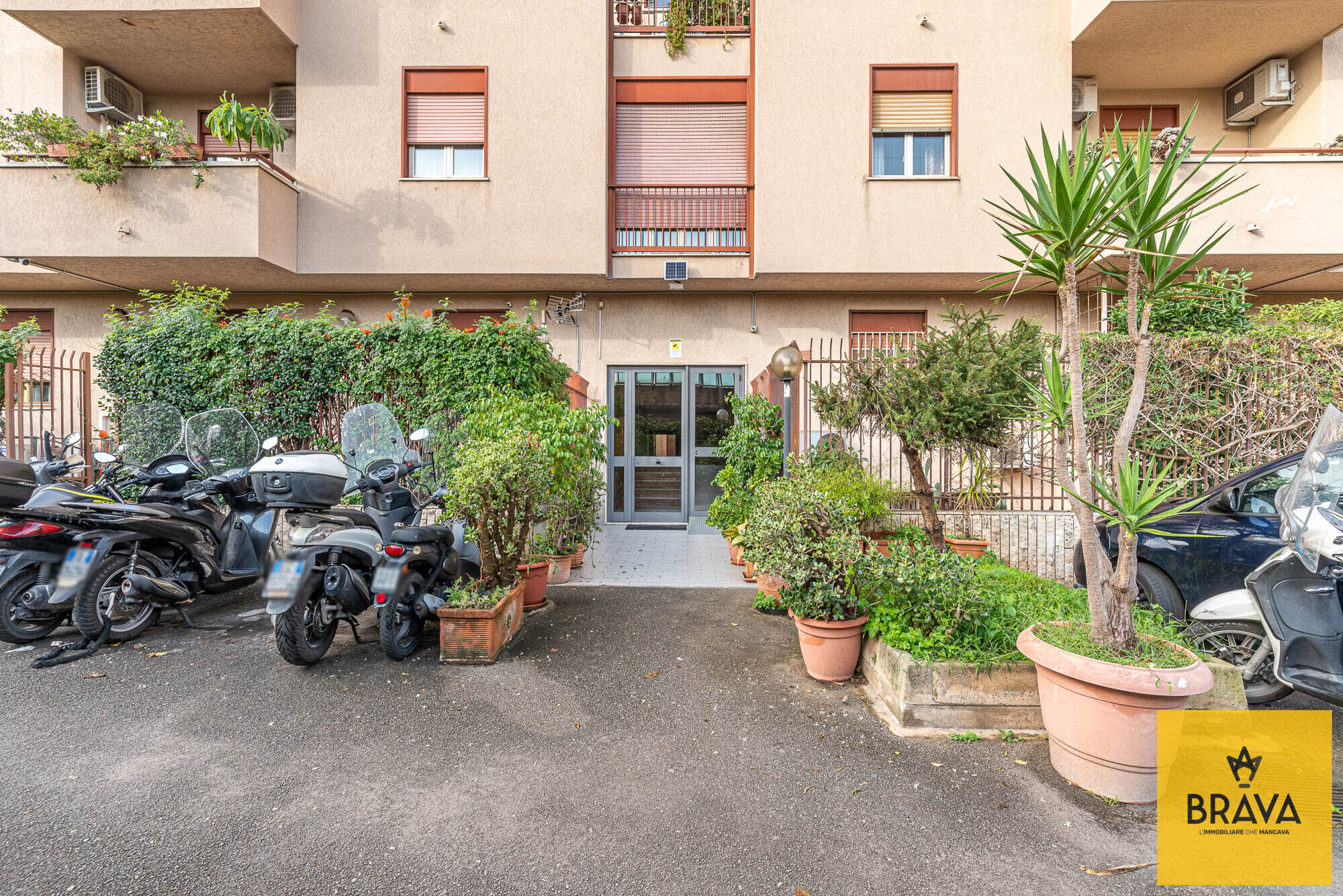 MAB 2025 - via remo sandron 61 BR logo-29