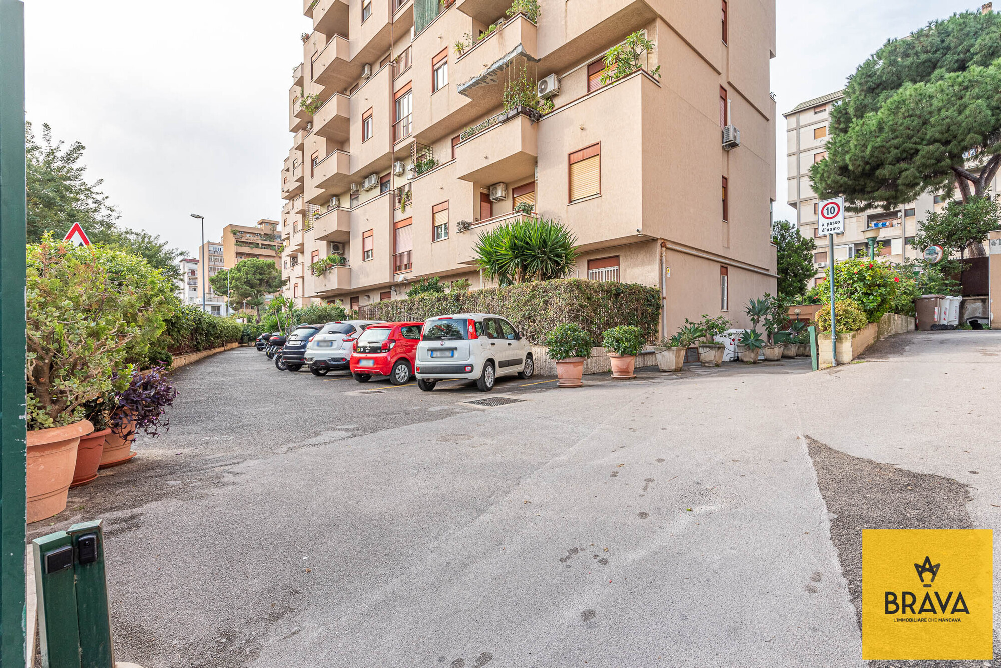 MAB 2025 - via remo sandron 61 BR logo-28