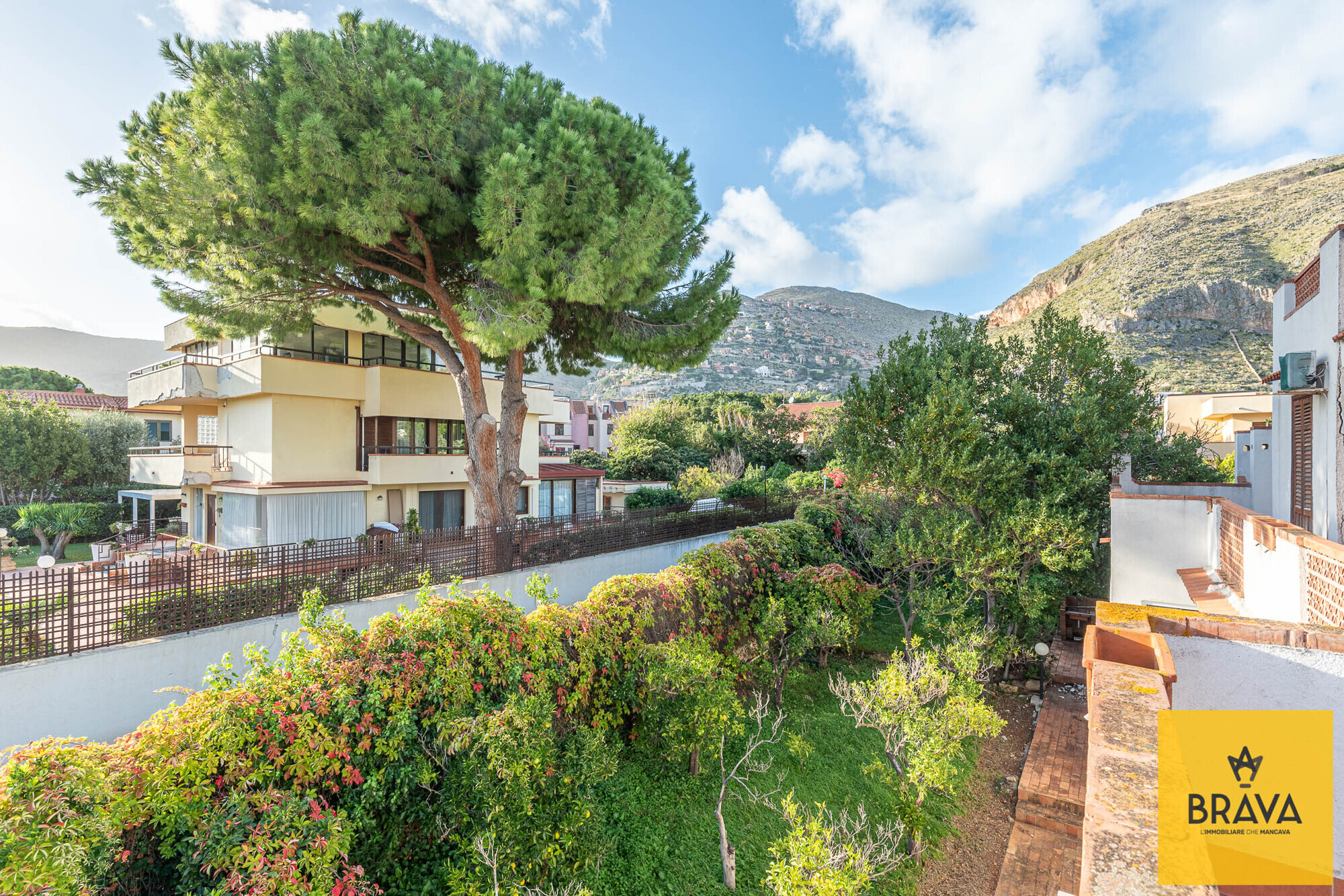 MAB 2025 - viale aiace 53 BR LOGO-19