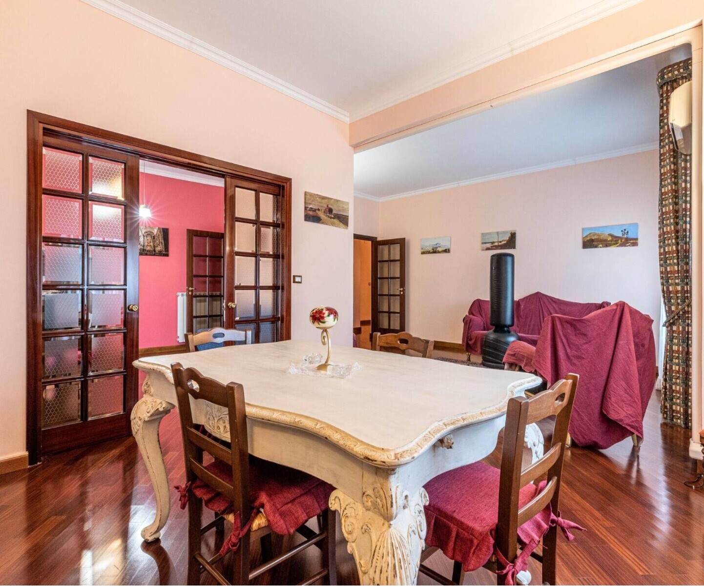 WhatsApp Image 2025-11-05 at 16.52.36 (1)