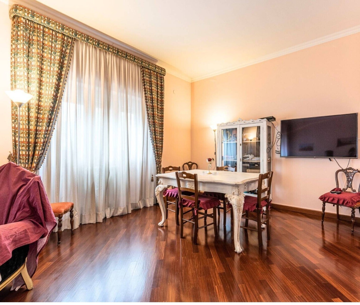 WhatsApp Image 2025-11-05 at 16.52.36