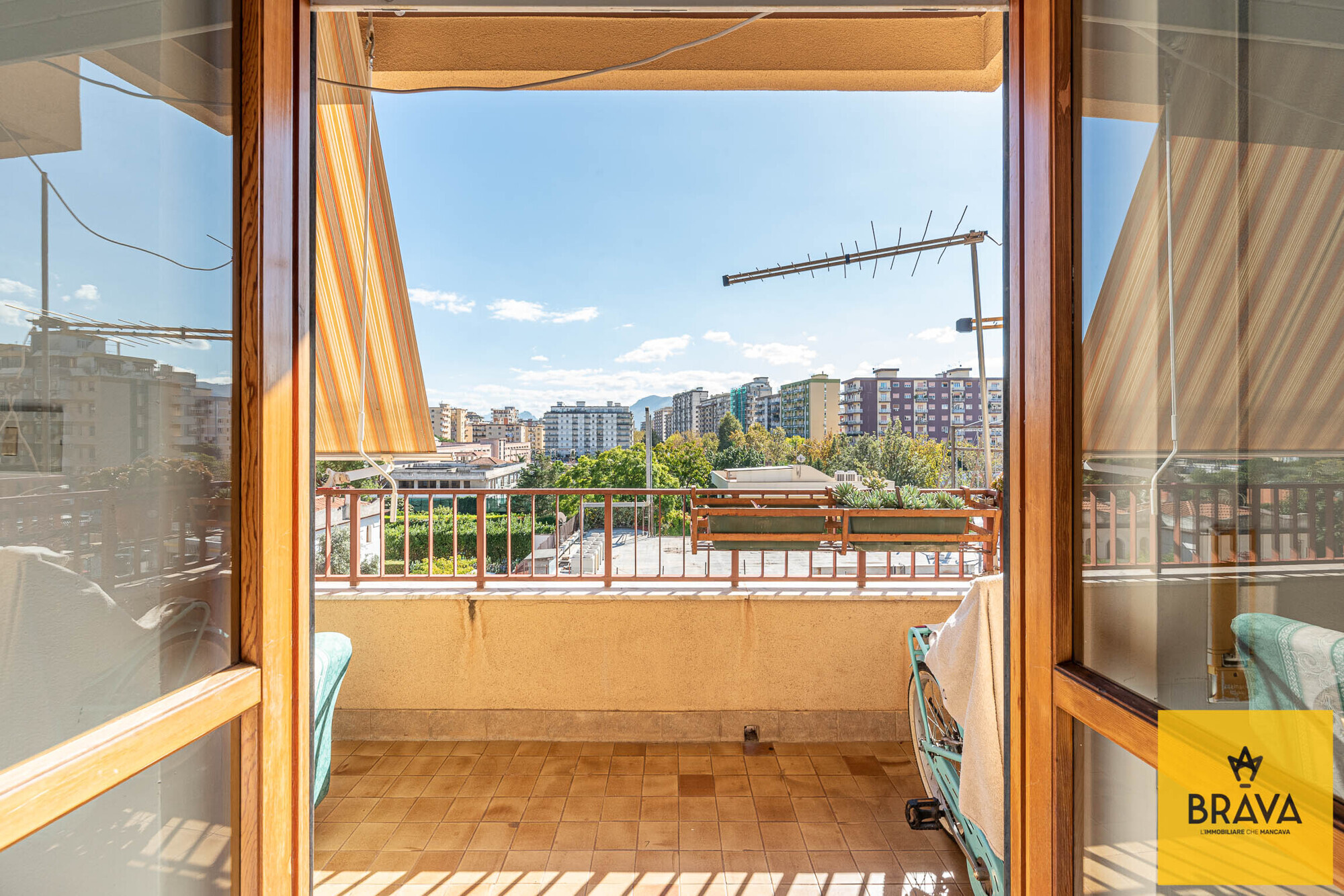 MAB 2025 - via stradella montalbano 10 BR logo-12