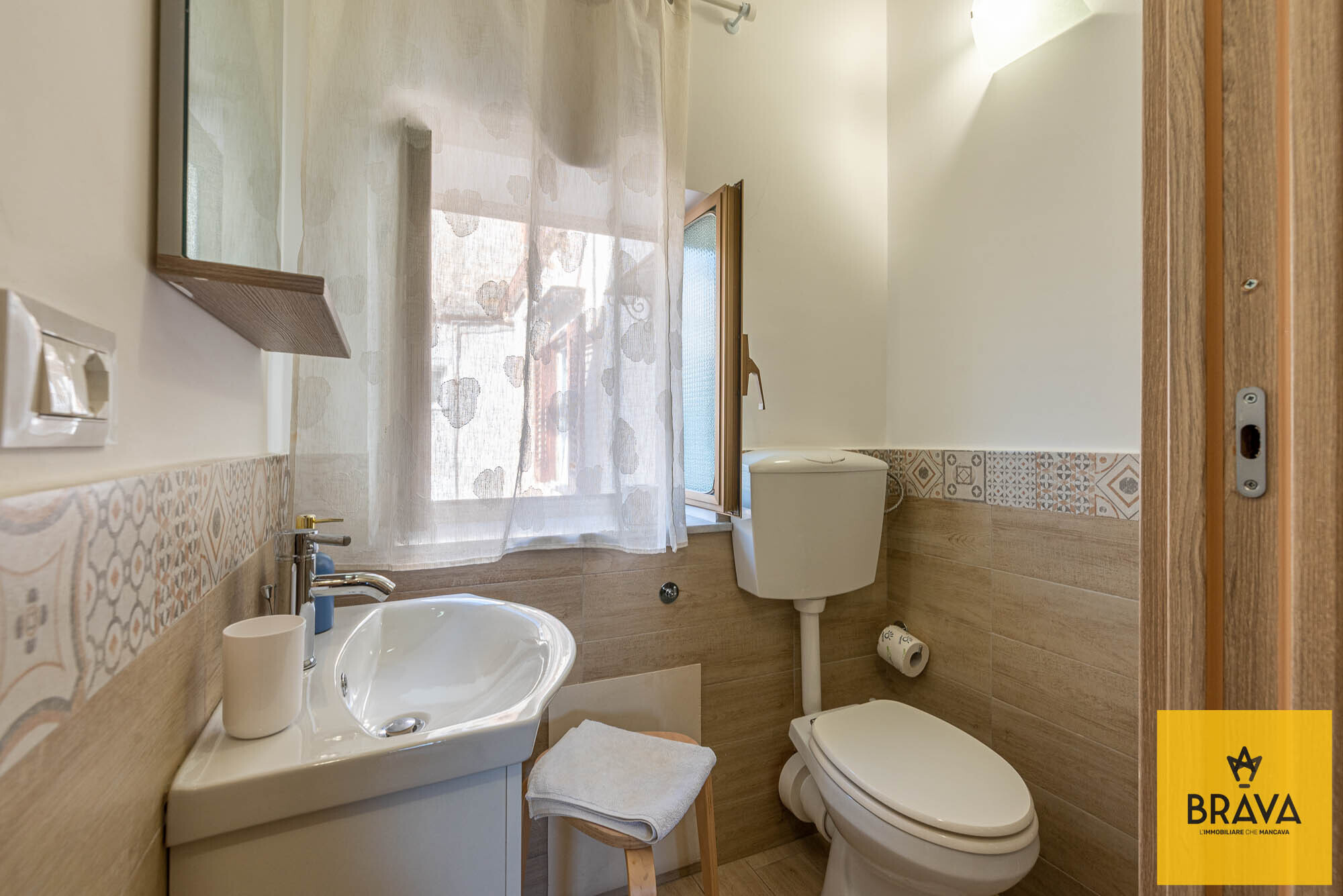 MAB 2025 - piazzetta santissimo salvatore BR LOGO-29