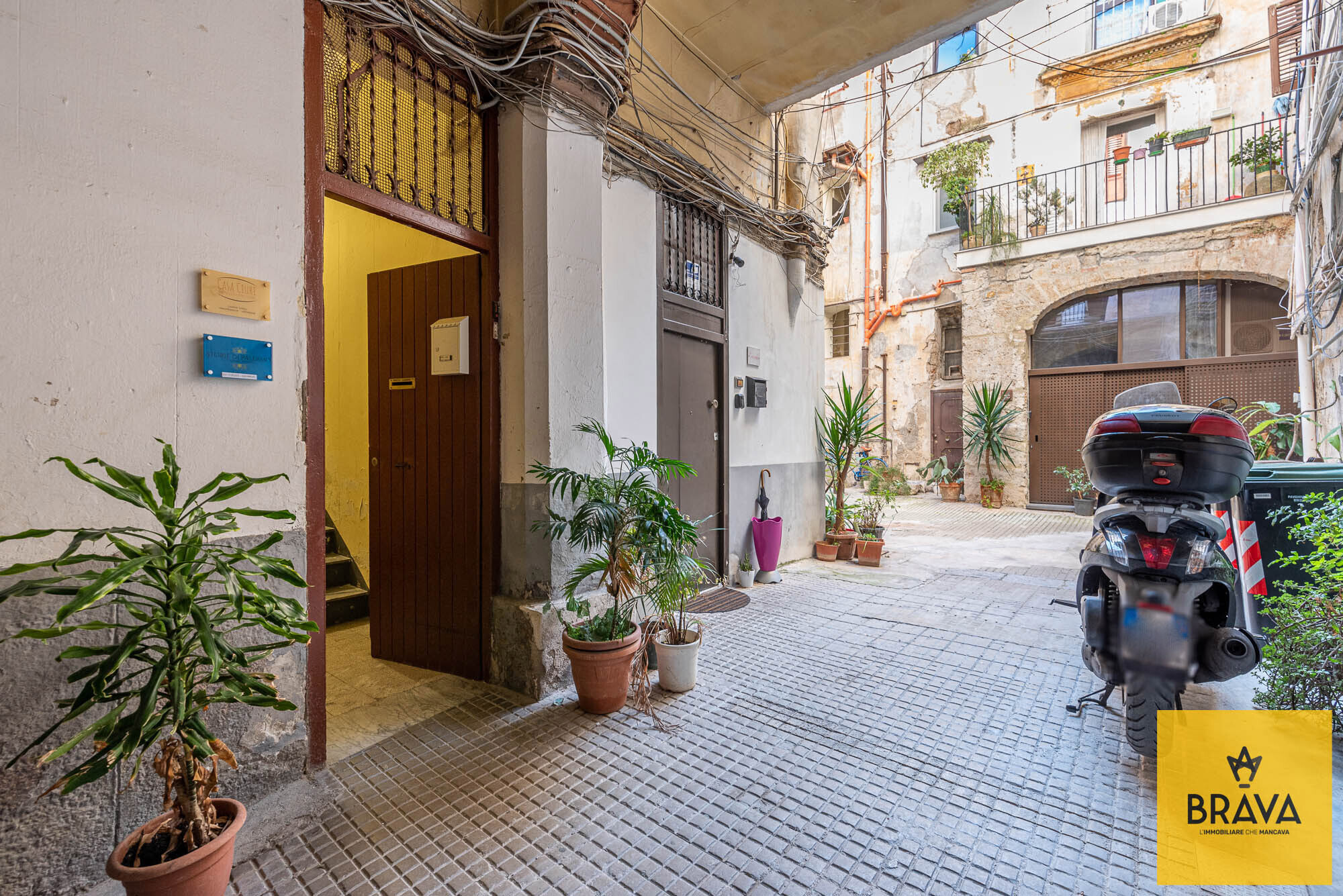 MAB 2025 - piazzetta santissimo salvatore BR LOGO-5