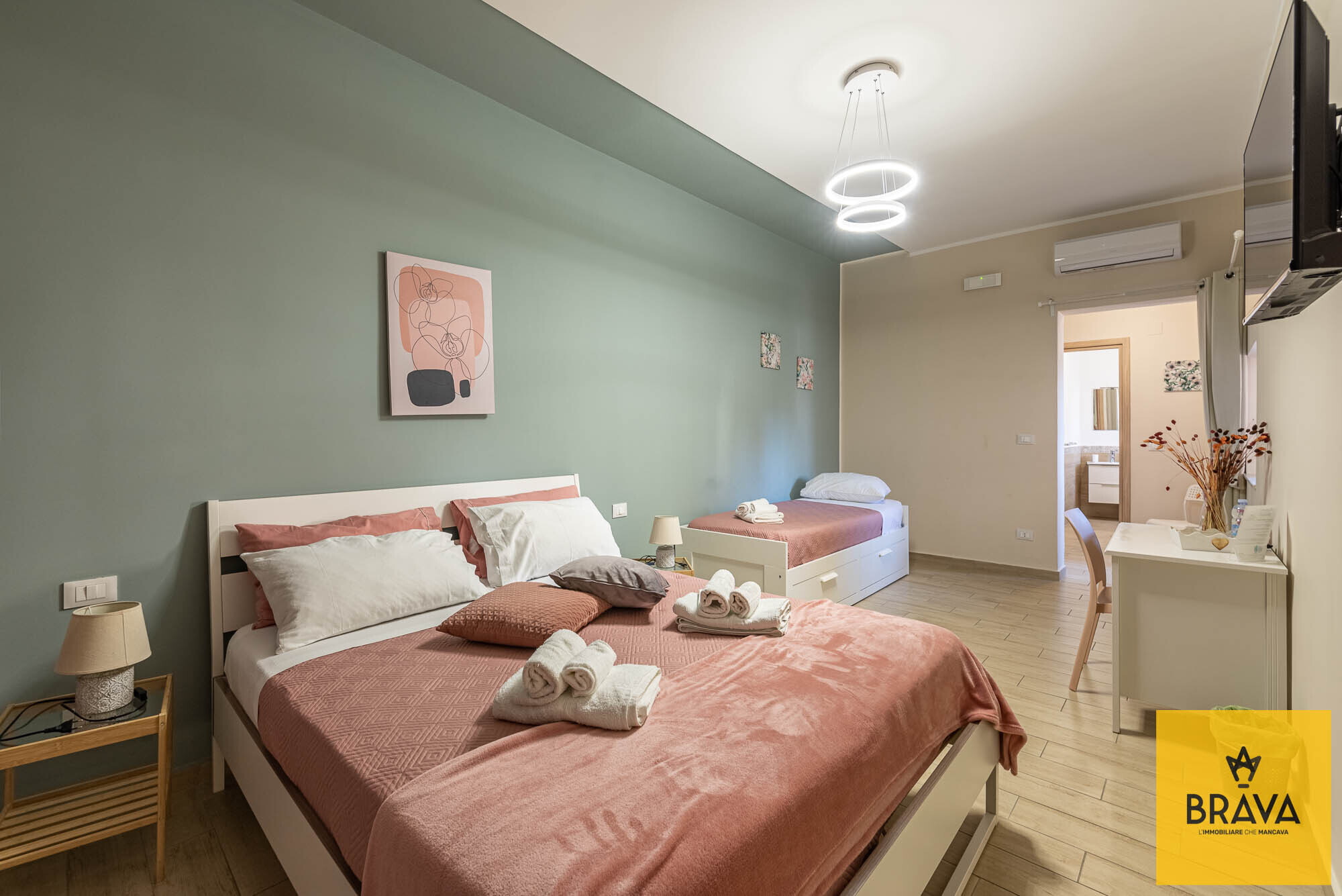 MAB 2025 - piazzetta santissimo salvatore BR LOGO-41