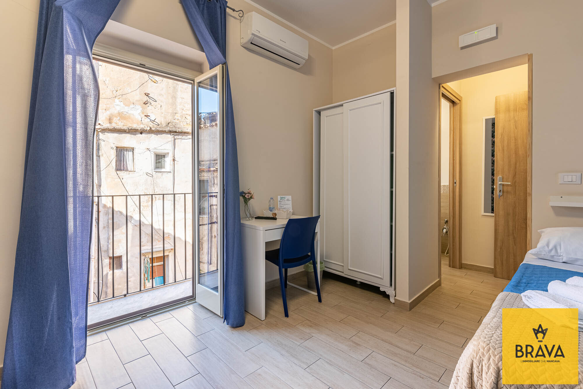 MAB 2025 - piazzetta santissimo salvatore BR LOGO-32