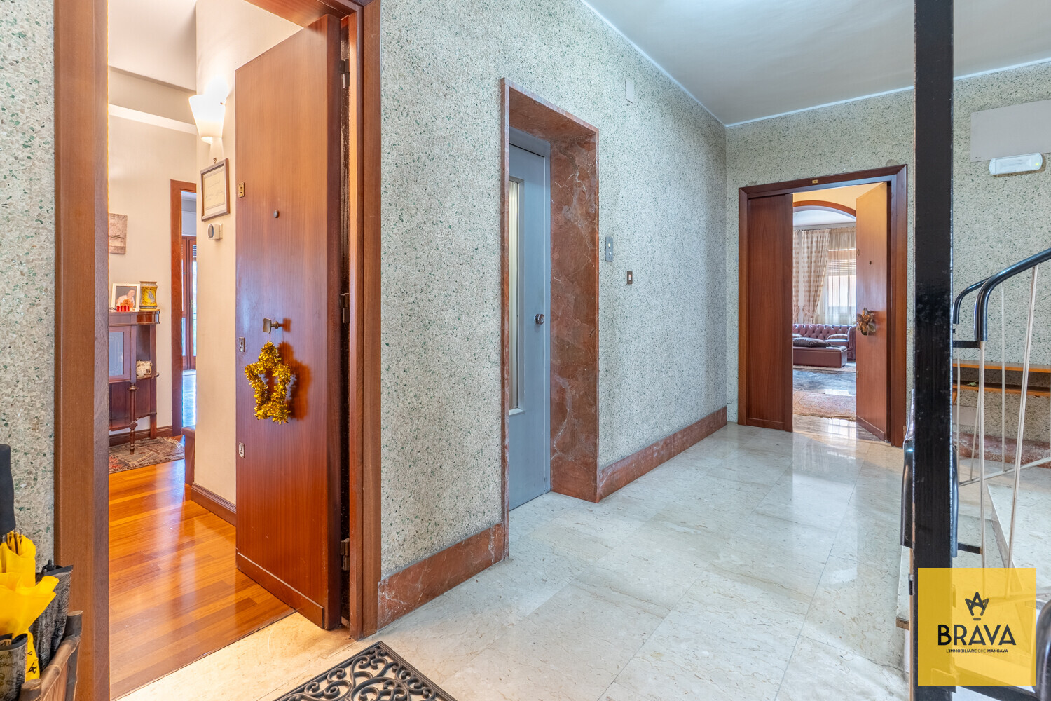 A.L.C. Via Cesareo 33-3