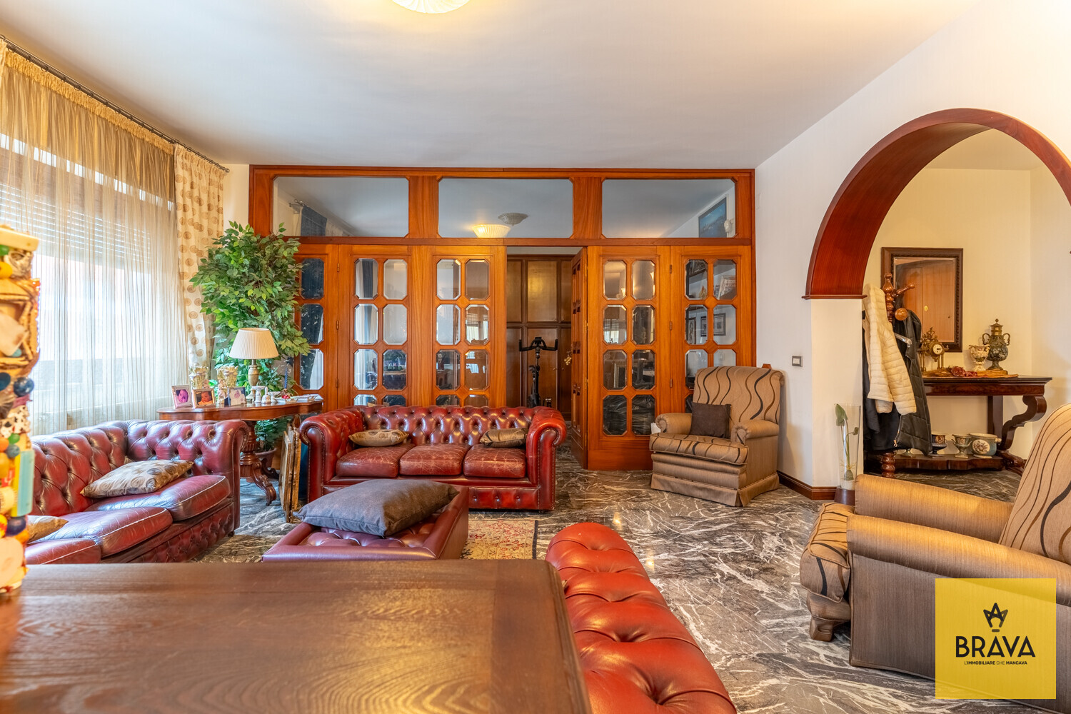 A.L.C. Via Cesareo 33-10