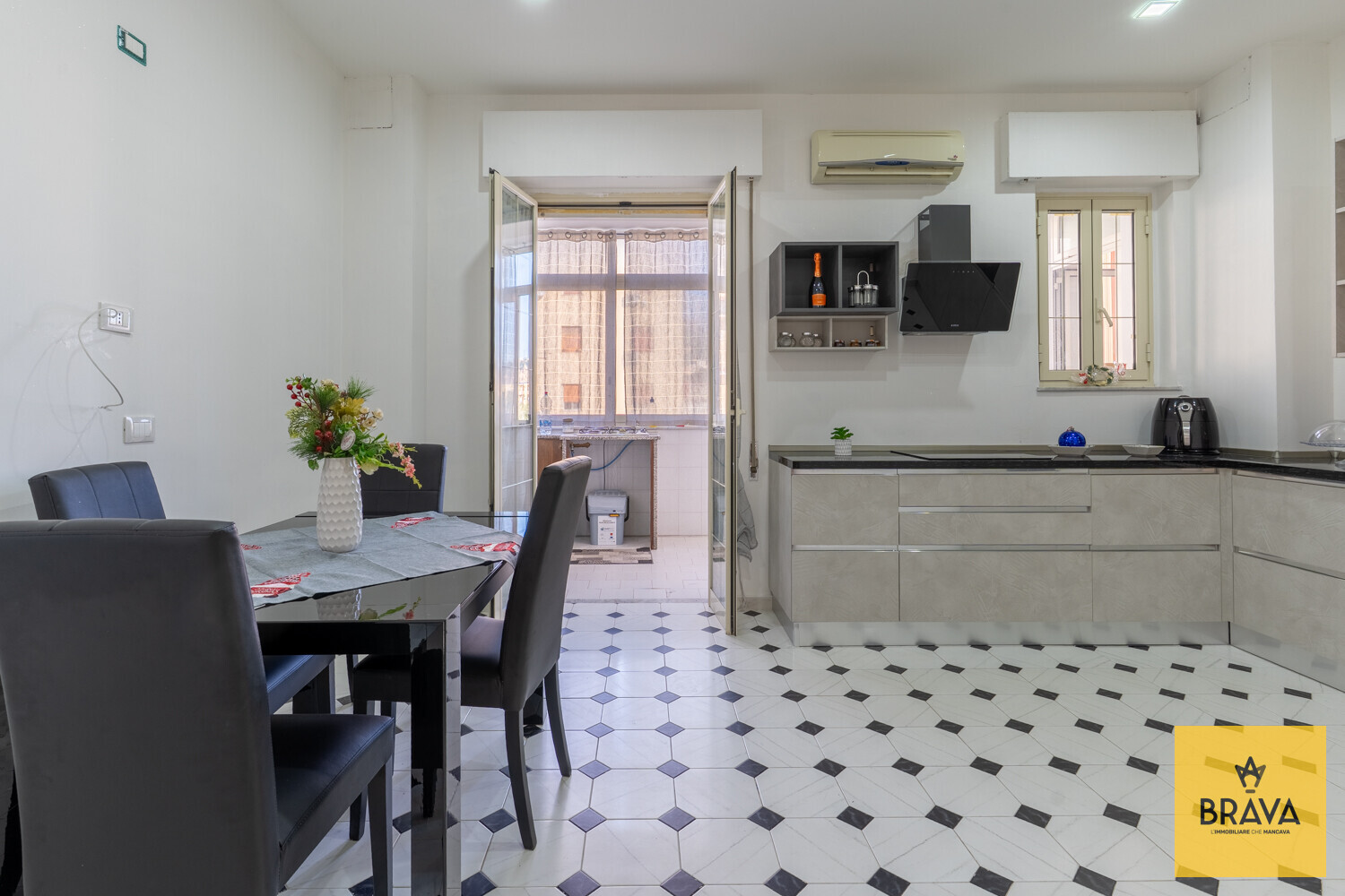 A.L.C. Viale Piazza Armerina, 75-12