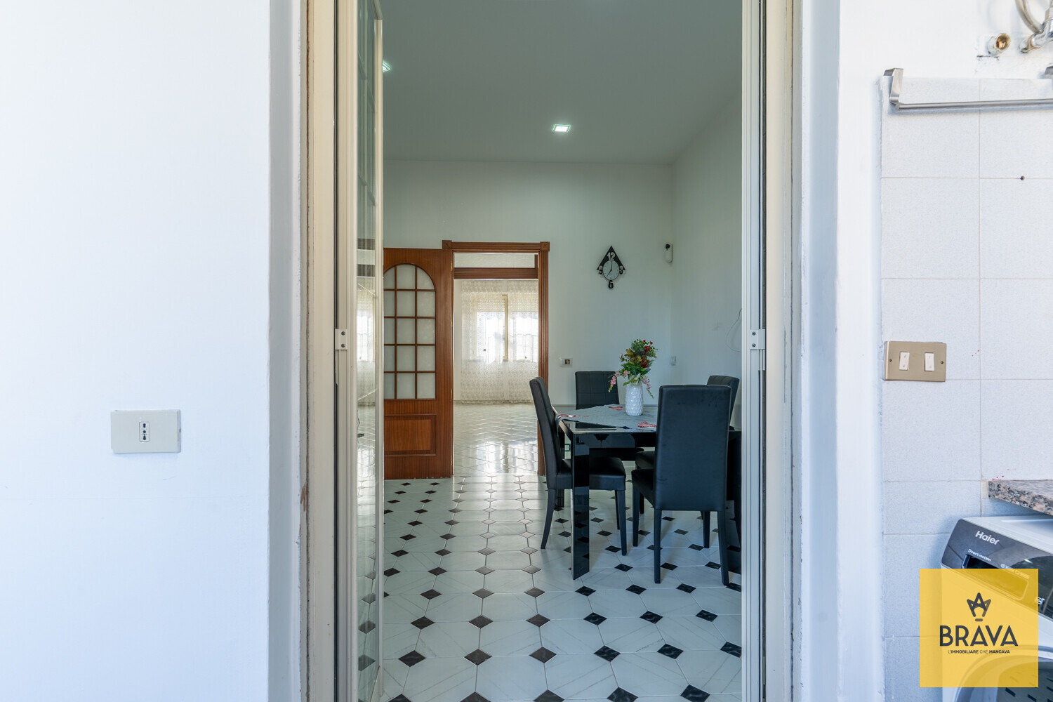 A.L.C. Viale Piazza Armerina, 75-20