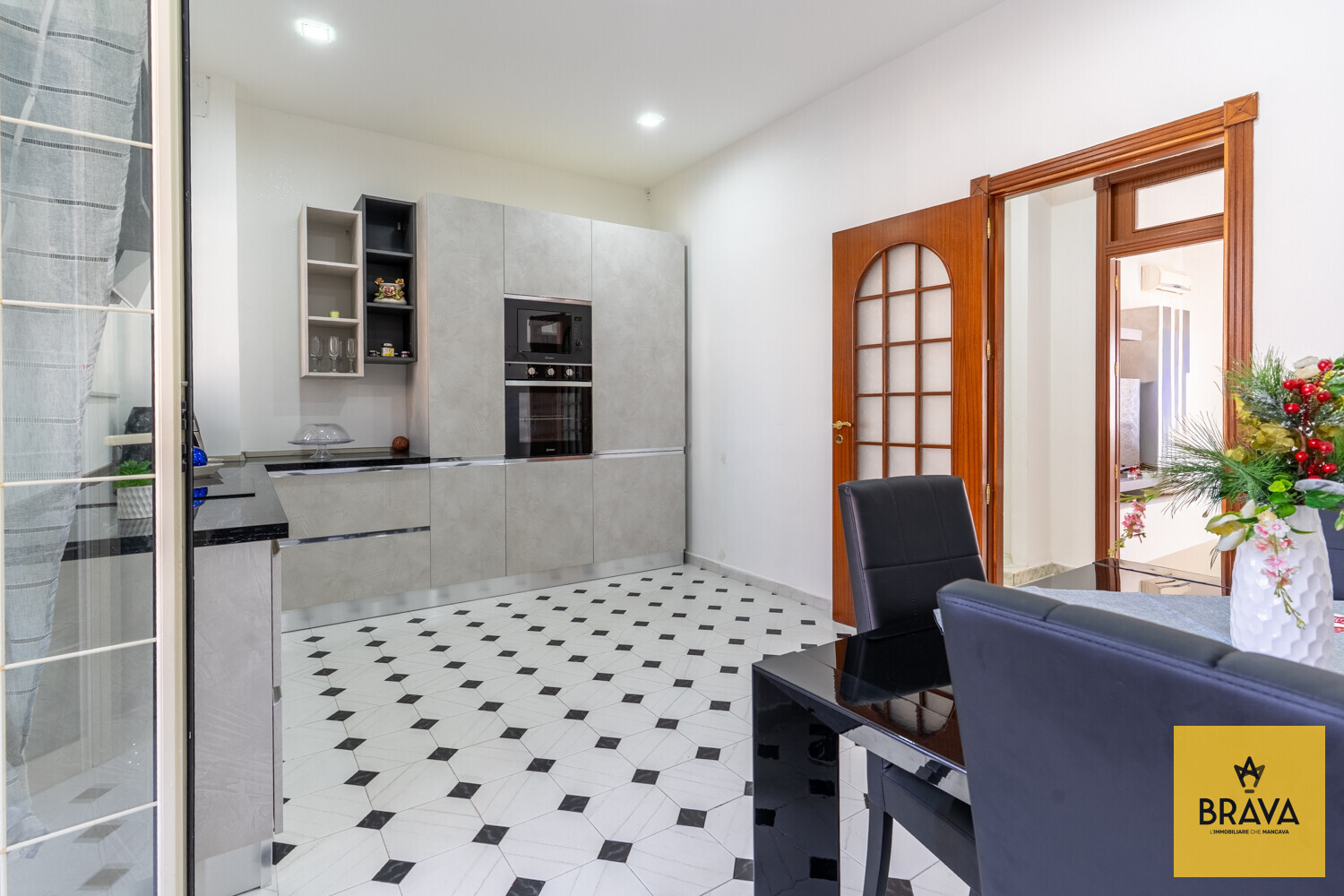 A.L.C. Viale Piazza Armerina, 75-13