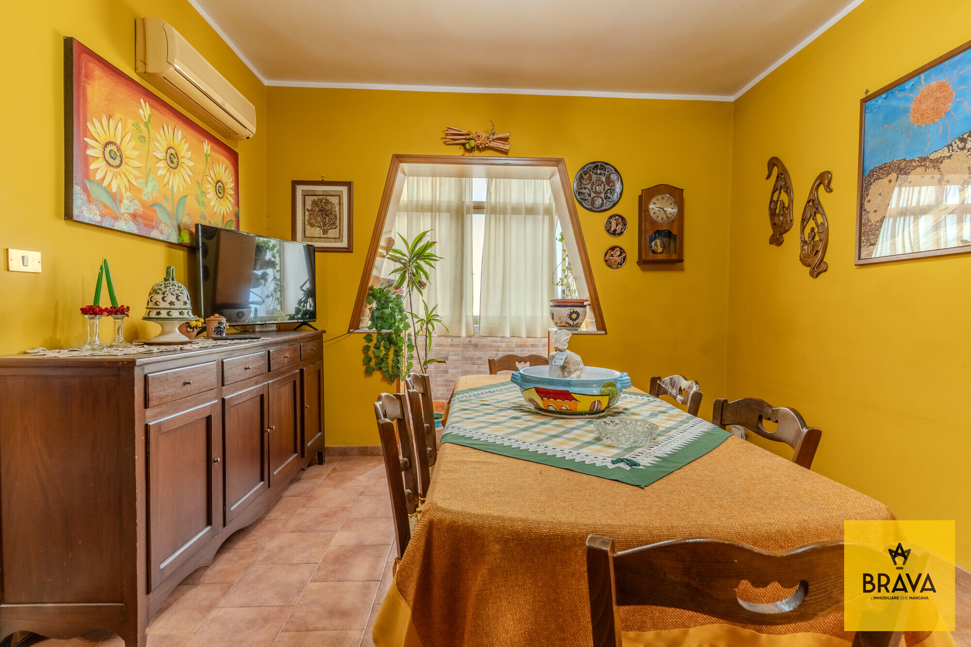 L.A.C. Via Luigi Enaudi 89-36