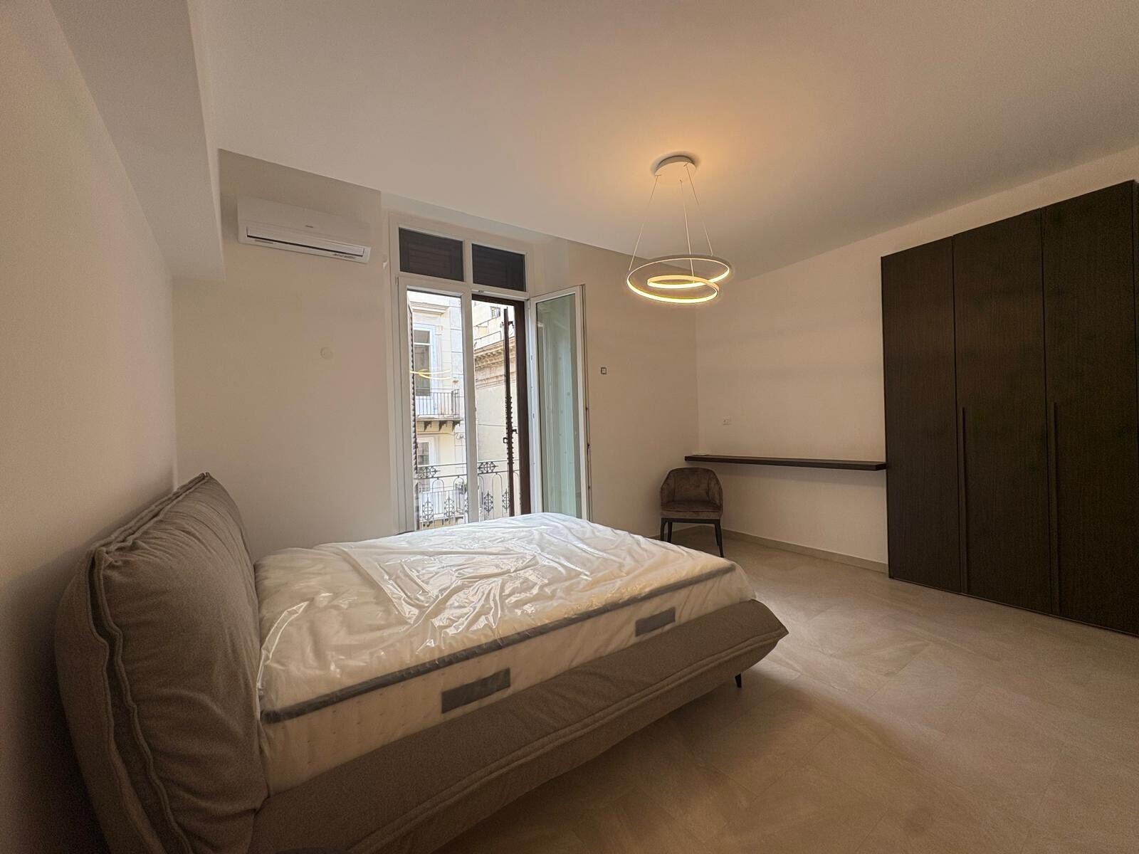 0d30736d-2755-4fcf-8565-d04812120e1b