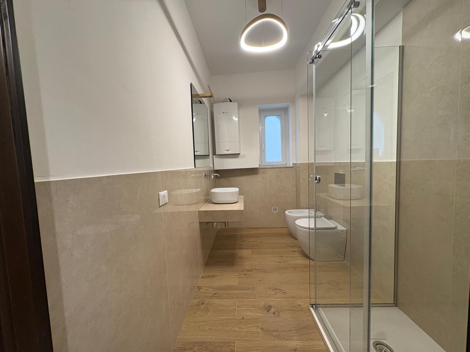 ed728e7f-f452-4fcd-a9a7-0baa07a52b54