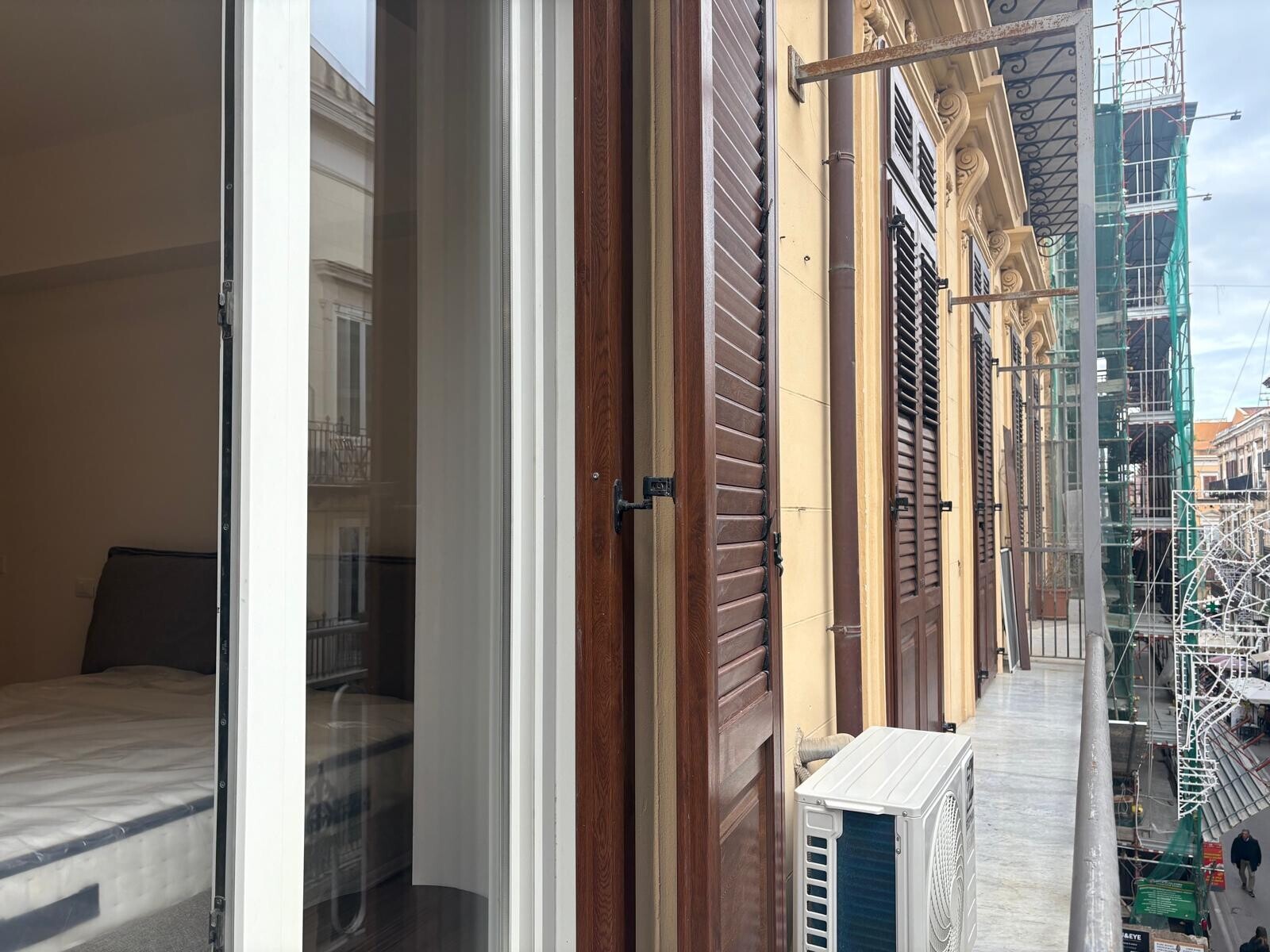 74de99d2-188e-4f18-9c57-a7509290631a