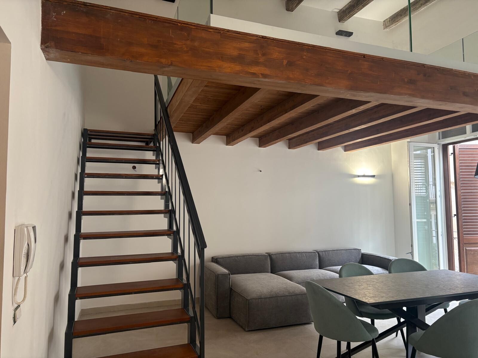 cc8c300f-5e6d-4a2a-a23e-d498482d2564