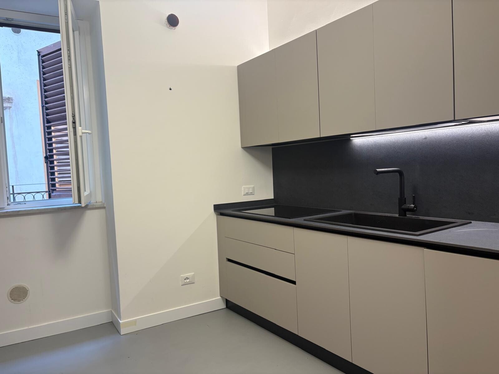 d08f1aac-abc1-4844-8961-99c511a320af