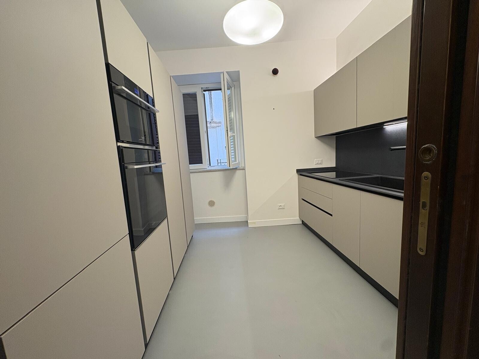 c409c382-a5bc-45f8-8229-8cecb5ea01d3