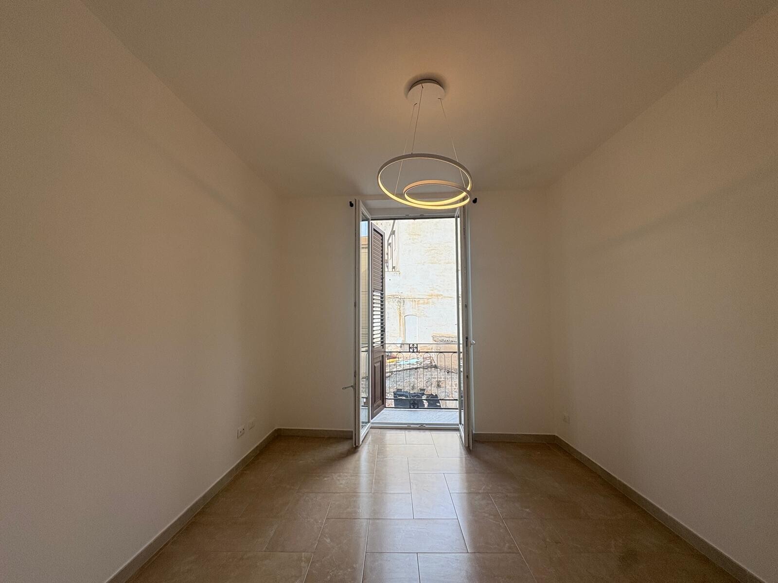 a73c24cf-16c5-45ca-a361-7abab76e8b15