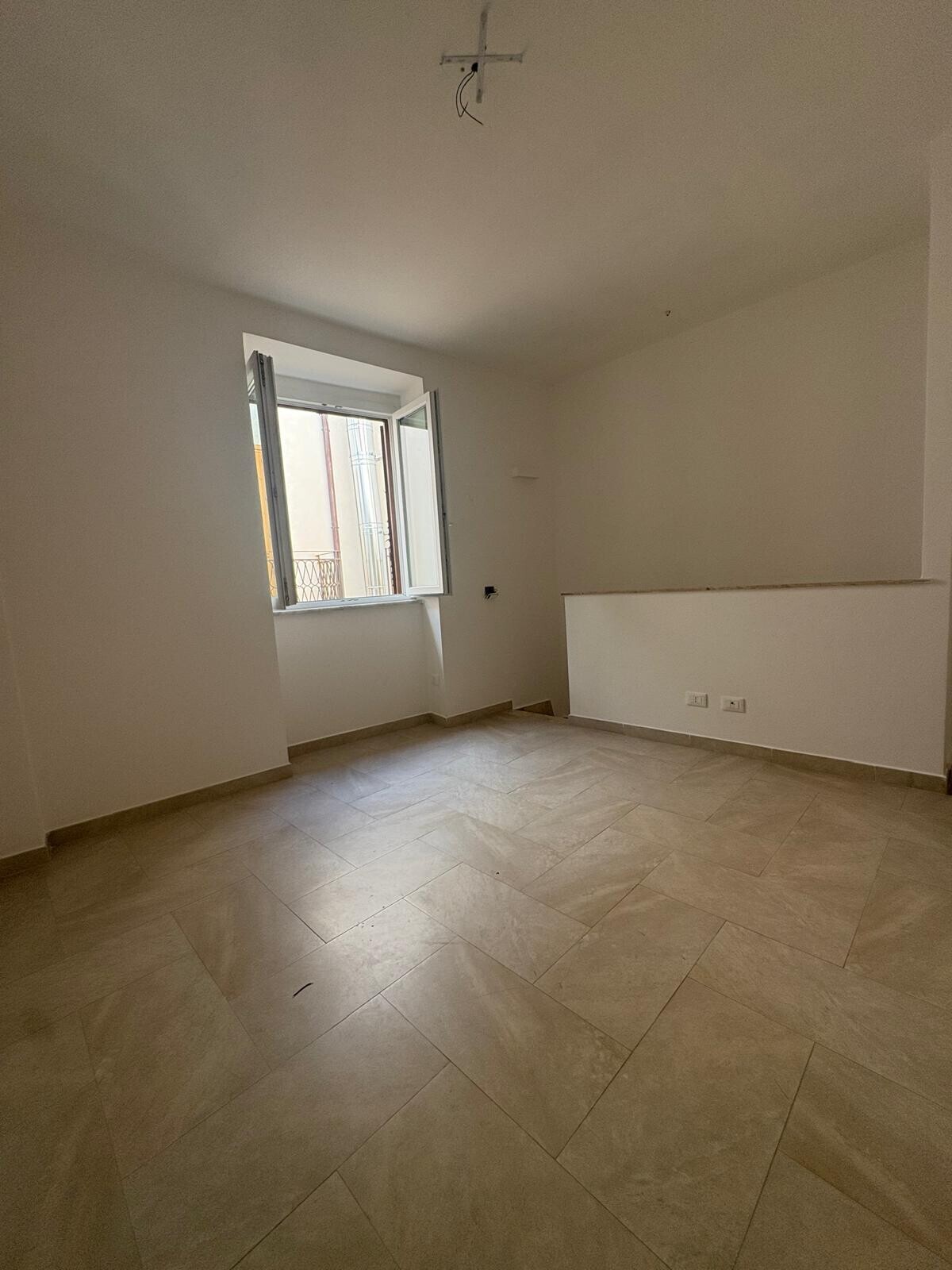 e34469e3-0dad-41d8-8f71-2bf78cb662ef