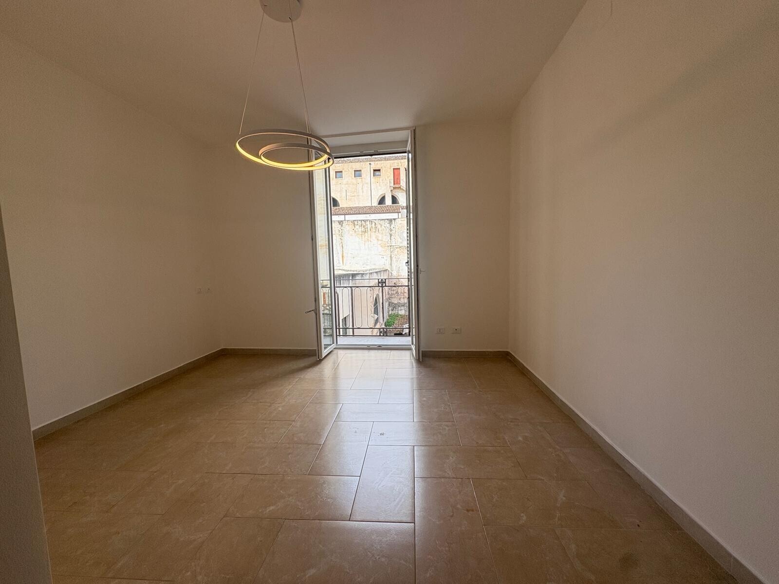 cd7b4a25-4d94-4fd7-9459-98259fc0ce11