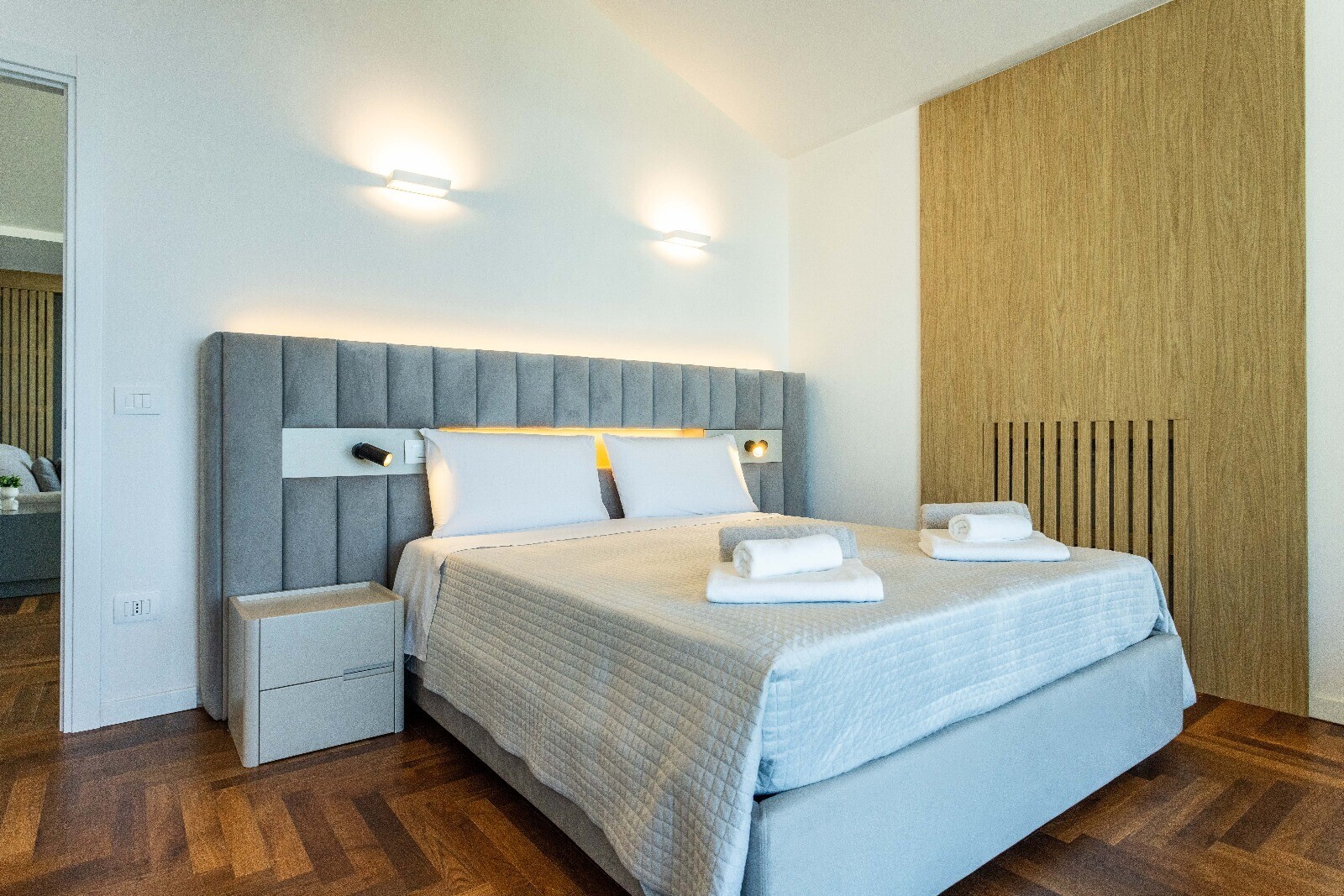 70090b89-7d1b-40d9-9d0c-8a67e9f2decd